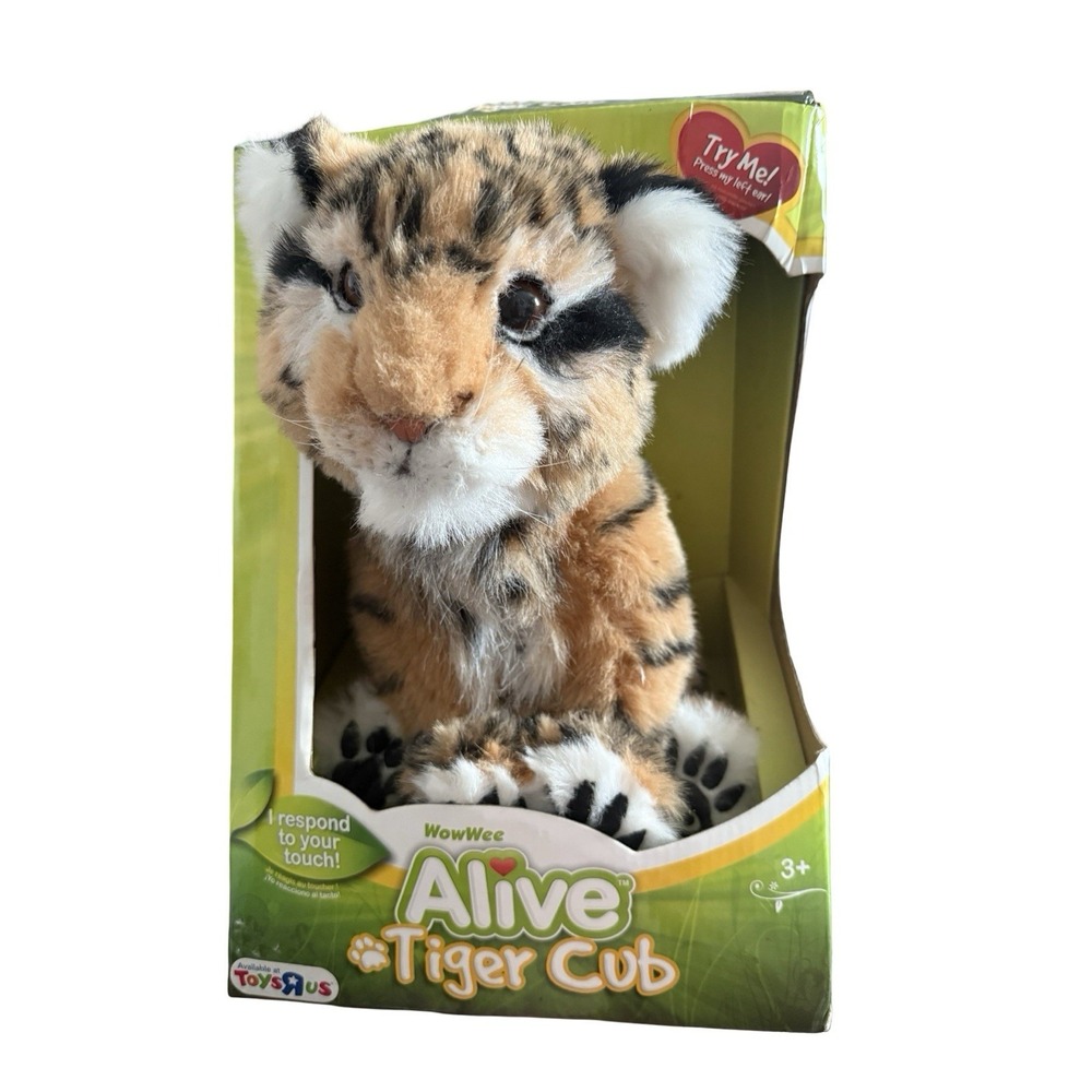 WowWee Alive Tiger Cub Interactive Companion Makes Sounds‎ and Moves New in Box